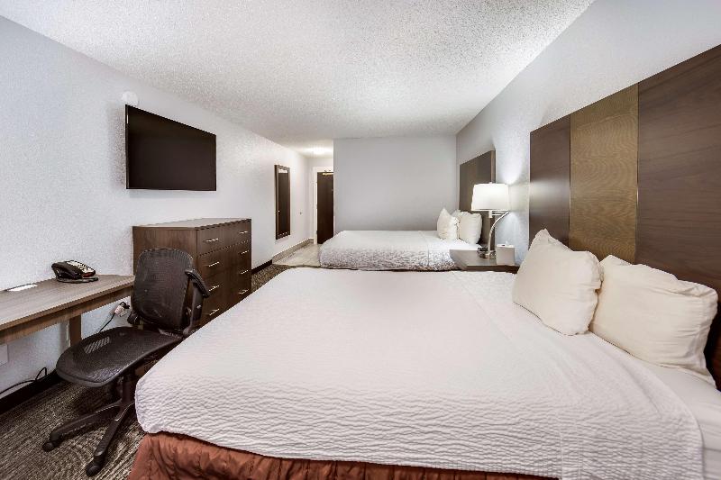 Red Lion Inn & Suites Grants Pass image