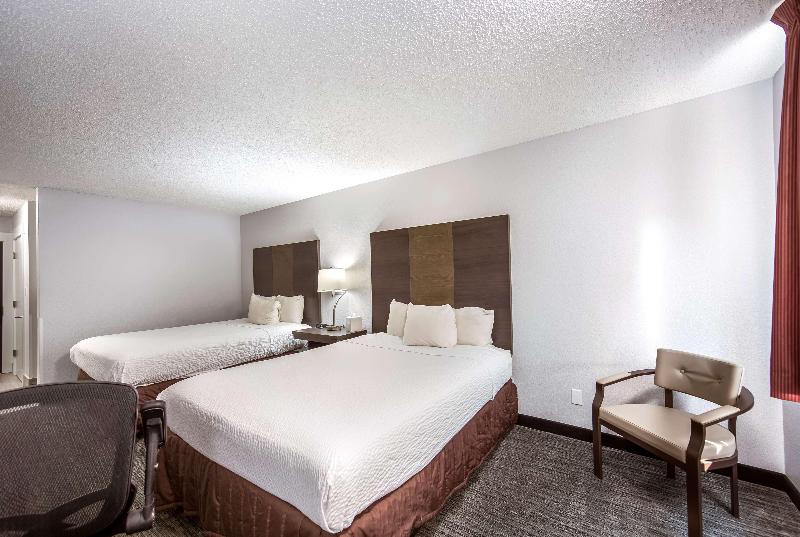 Red Lion Inn & Suites Grants Pass image