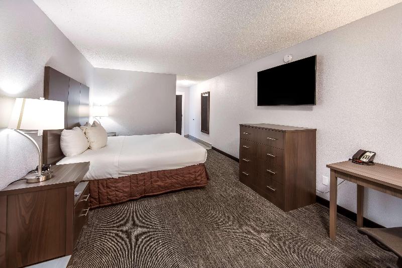 Red Lion Inn & Suites Grants Pass image