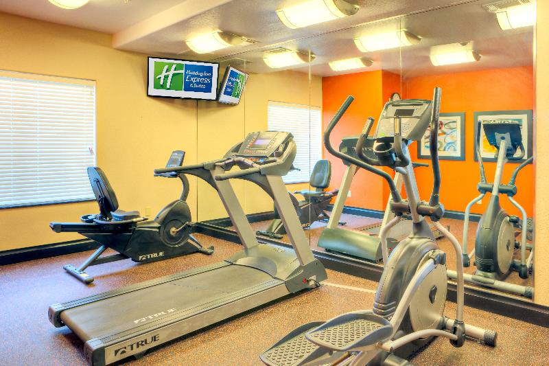 Holiday Inn Express Hotel & Suites Granbury image