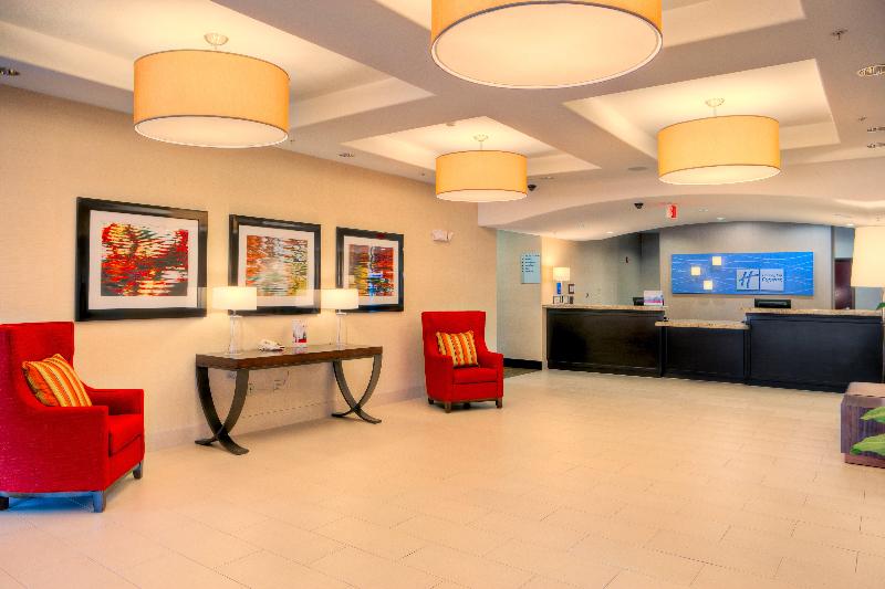 Holiday Inn Express Hotel & Suites Granbury image