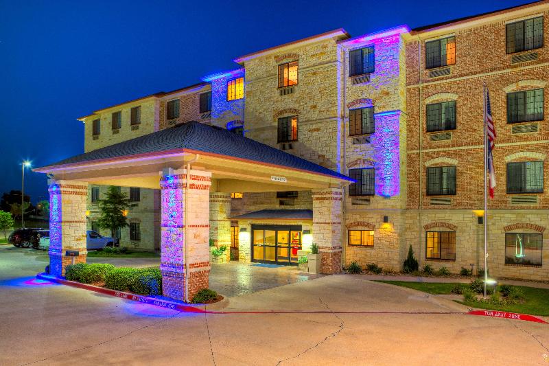 Holiday Inn Express Hotel & Suites Granbury image