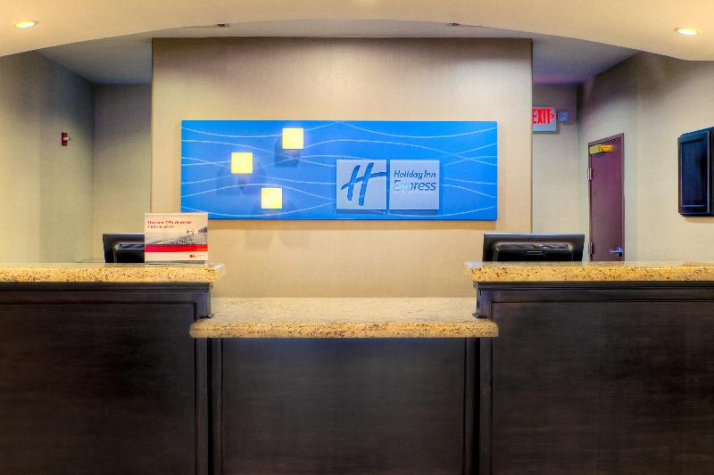 Holiday Inn Express Hotel & Suites Granbury image