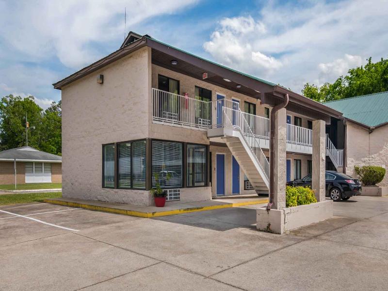 Motel 6 Attalla, AL GA — general view