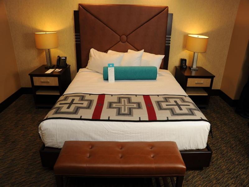 Twin Arrows Navajo Casino Resort image