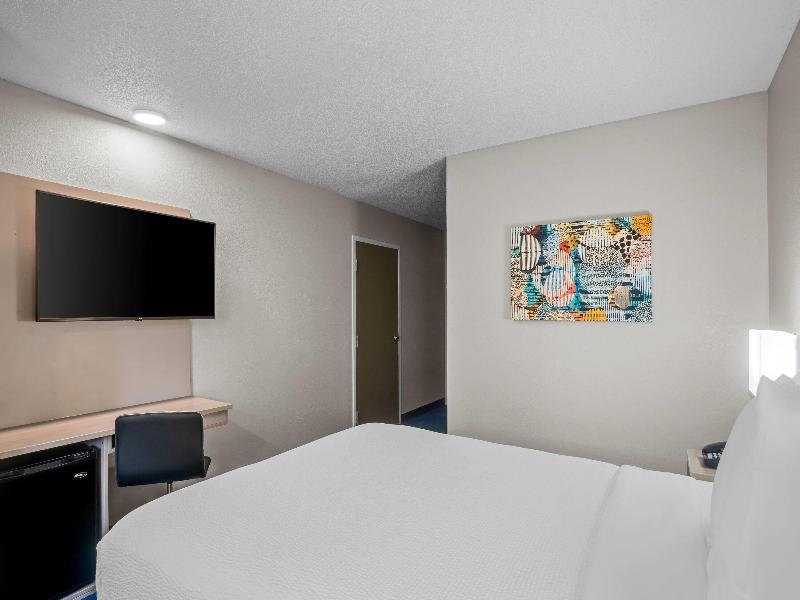DOUBLE QUEEN SIZE BED