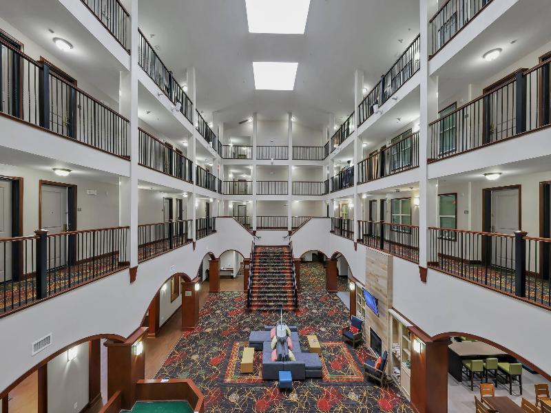 Country Inn & Suites By Radisson, Braselton image