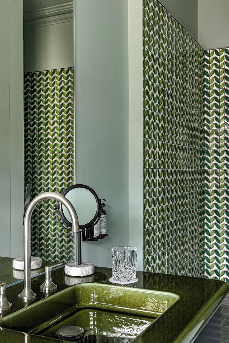 Cowley Manor image