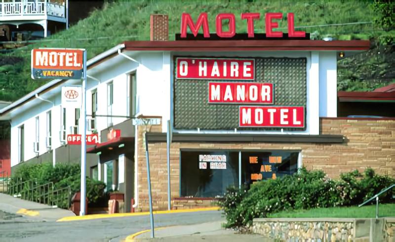 O'Haire Manor Motel & Apartments — main photo