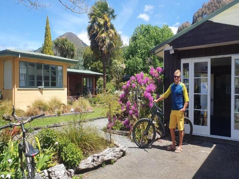 RiverSong Cottages
