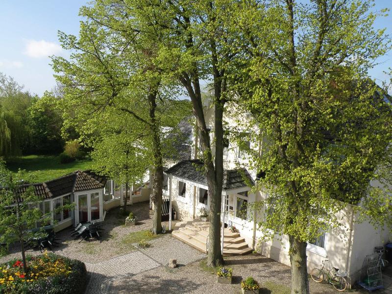 Hof Krähenberg image