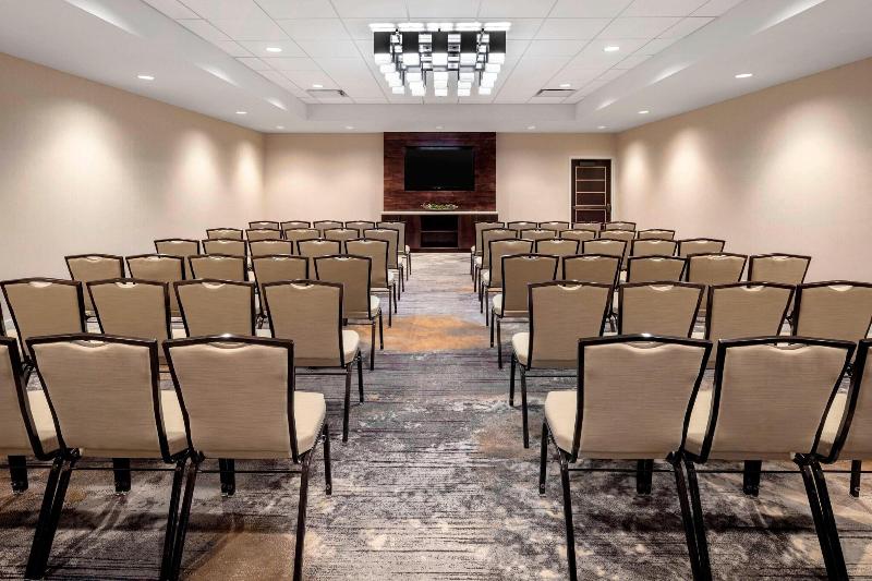 Marriott Baton Rouge image