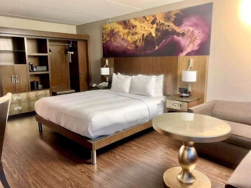 Marriott Baton Rouge image