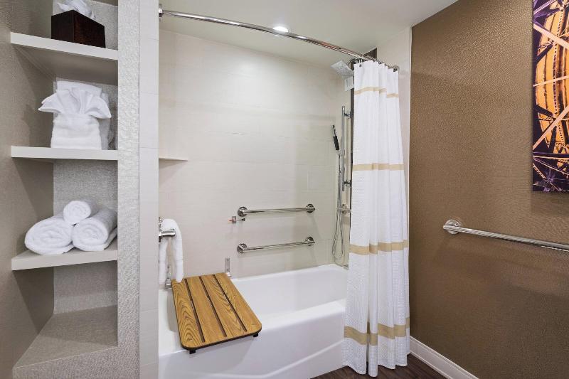Marriott Baton Rouge image
