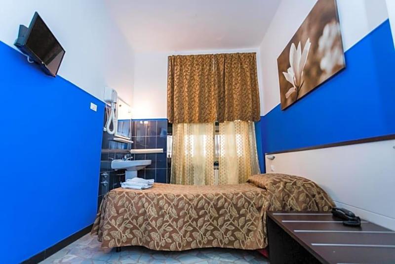 Mini Hotel image