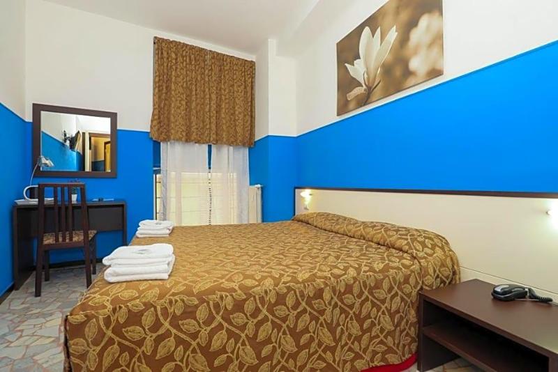 Mini Hotel image