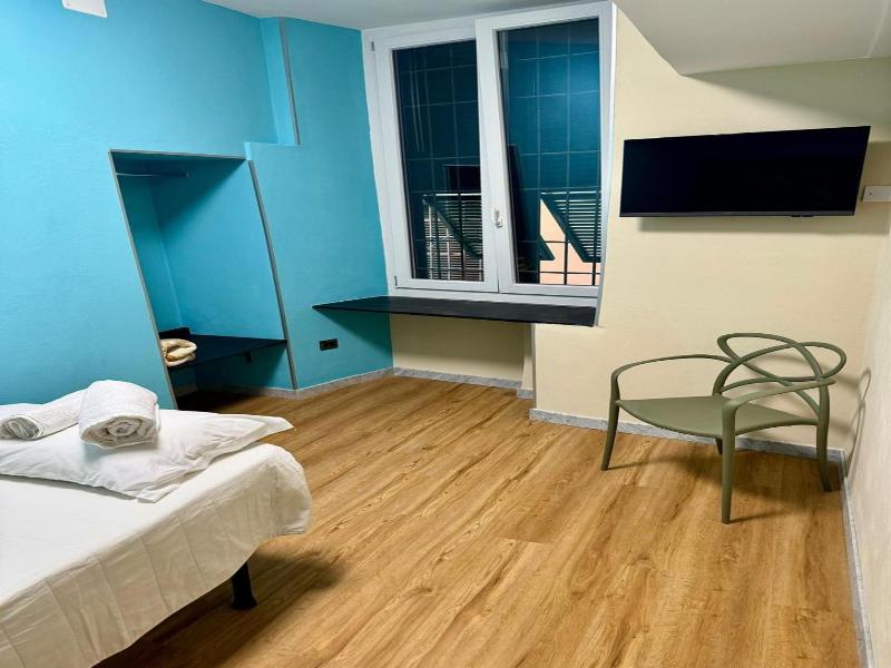Mini Hotel image
