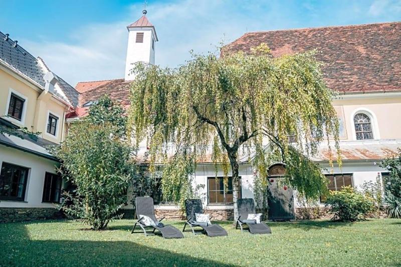 Heilmoorbad im Kloster Schwanberg image