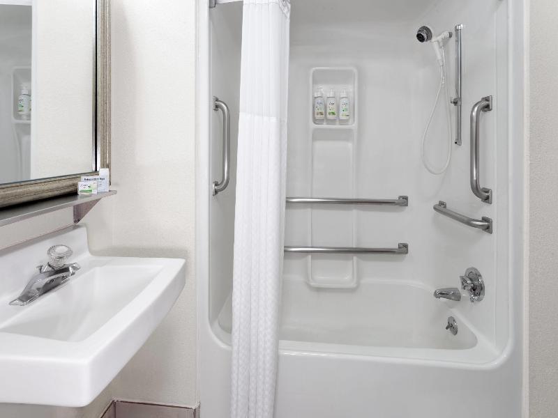 DOUBLE Accessible-Queen Size Bed