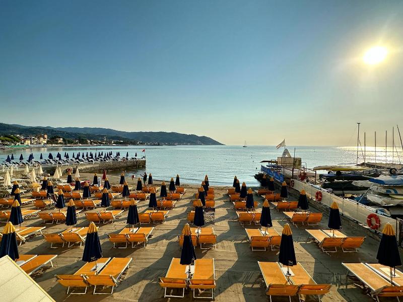 Land-gut-Hotel Golfo e Palme image