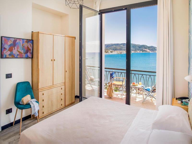 Land-gut-Hotel Golfo e Palme image