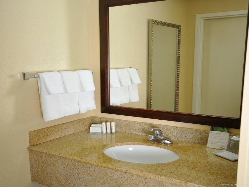 SpringHill Suites by Marriott Galveston Island image