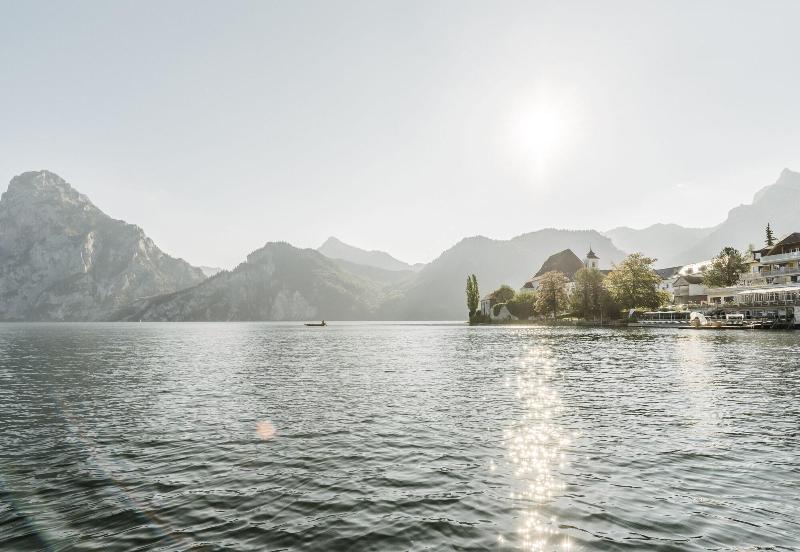 Traunsee image