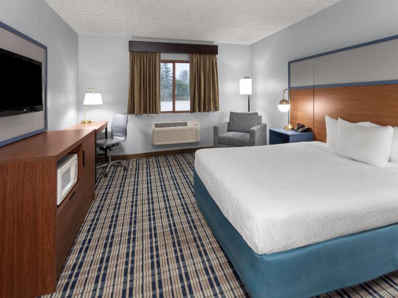 Room QUEEN SIZE BED — photo 4