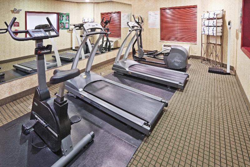 Holiday Inn Express & Suites Gainesville image