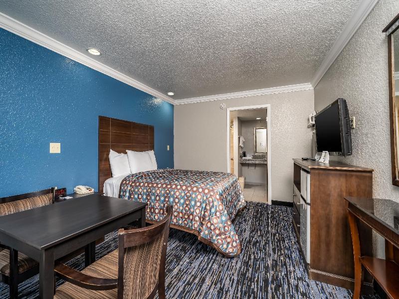 Gator Town Inn image