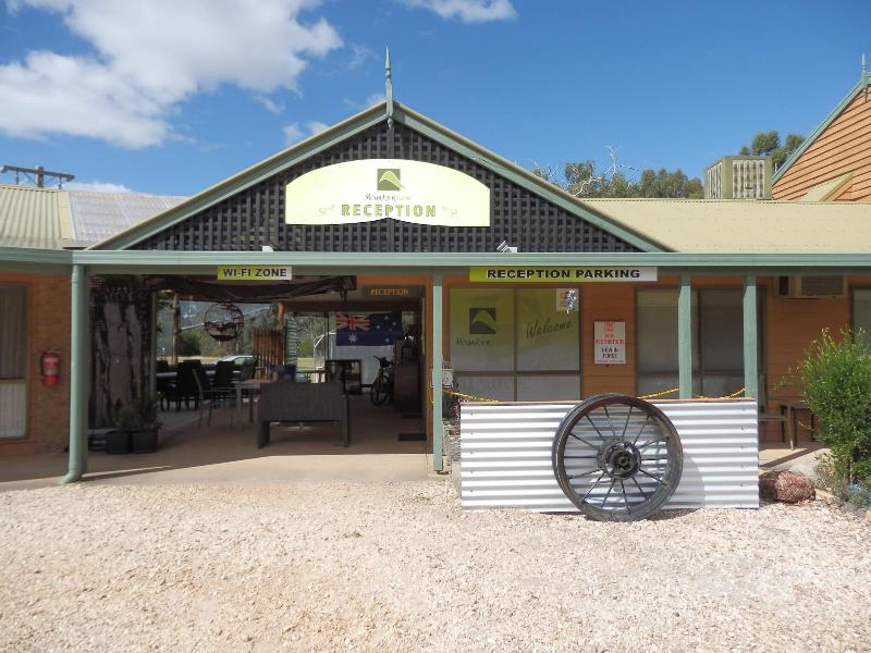 Mountain View Motor Inn & Lodges