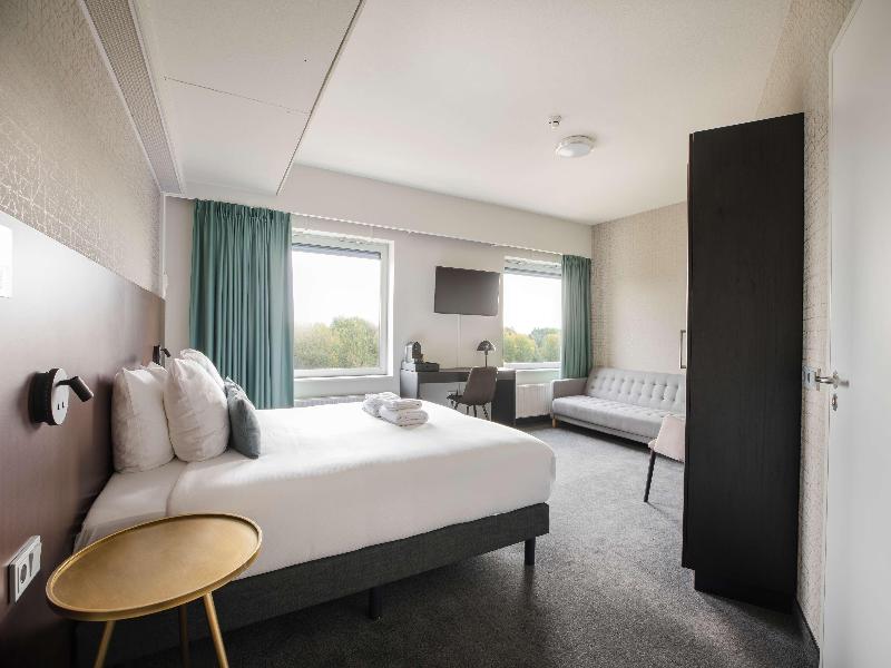 Flonk Hotel Groningen Zuid, BW Signature Collectio image
