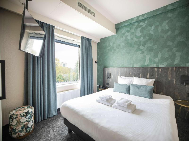 Flonk Hotel Groningen Zuid, BW Signature Collectio image