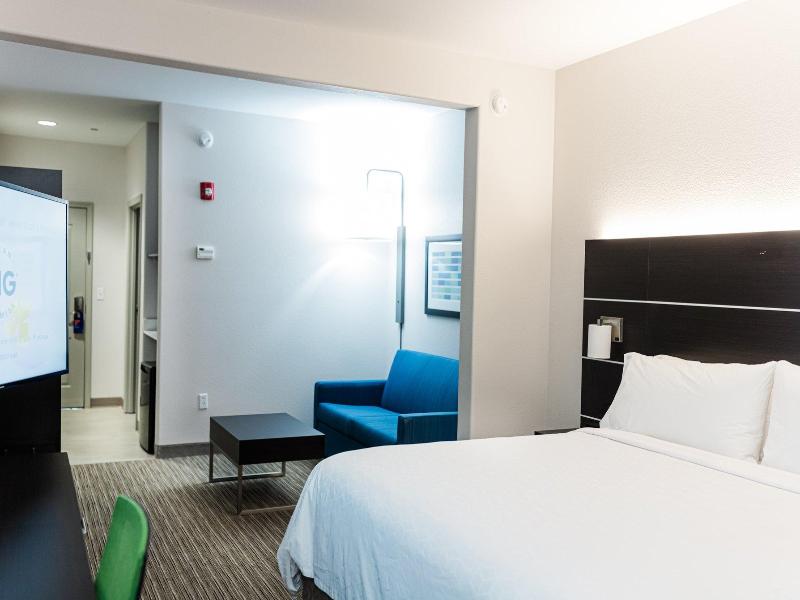 SUITE KING SIZE BED — photo 10