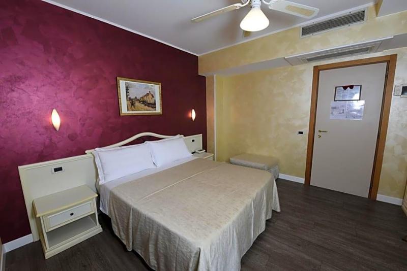 Villa Daniela image