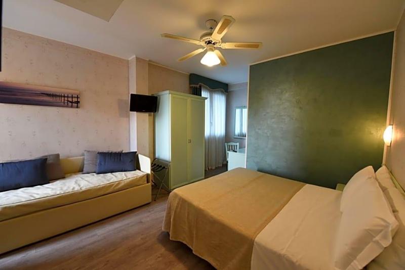 Villa Daniela image