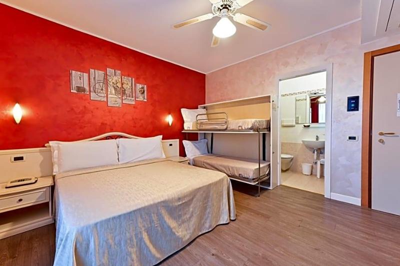 Villa Daniela image
