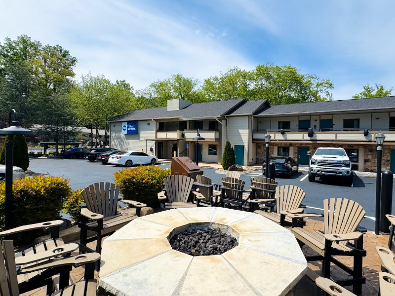 Best Western Johnson's Inn Downtown Gatlinburg — general view