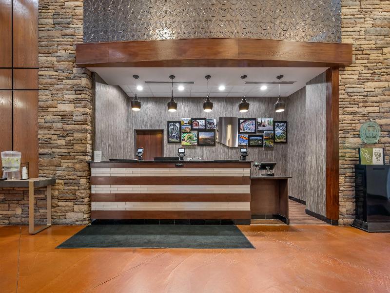 Drury Inn & Suites Flagstaff