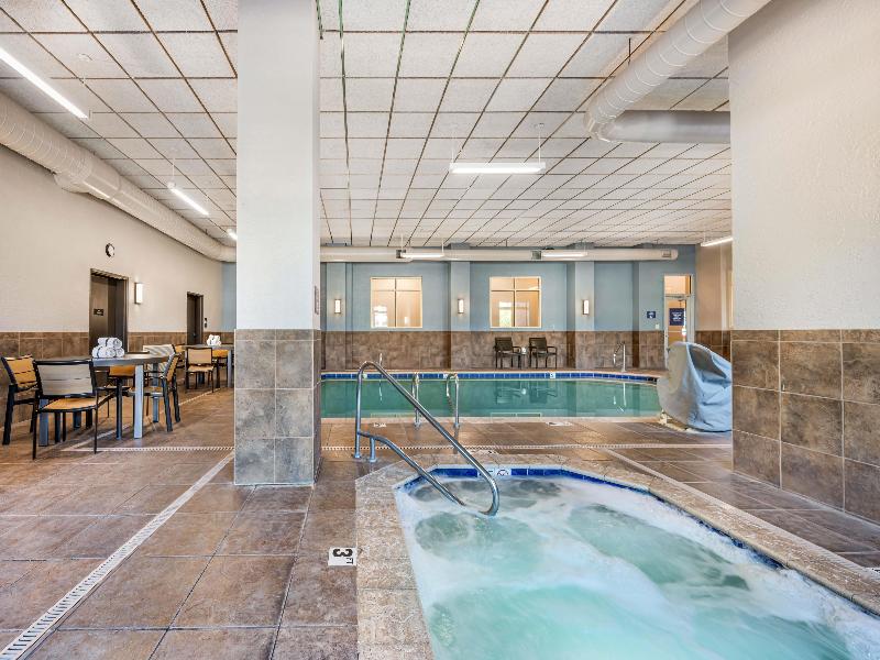 Drury Inn & Suites Flagstaff
