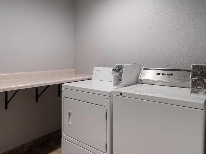 Americinn By Wyndham Grand Forks