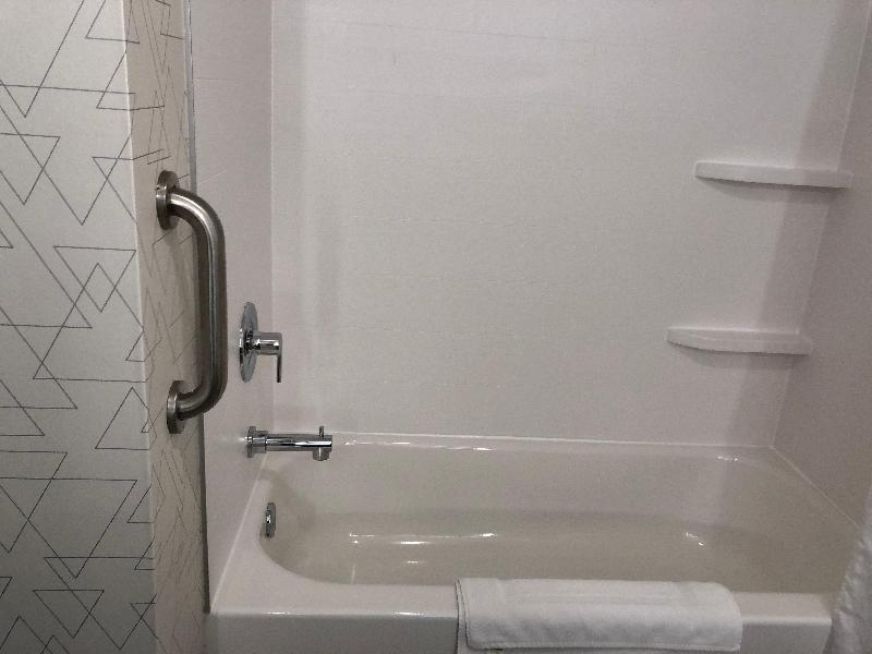 Holiday Inn Express & Suites Donegal By IHG image