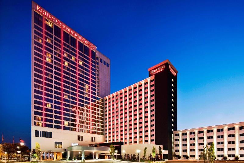 Sheraton Greensboro at Four Seasons image