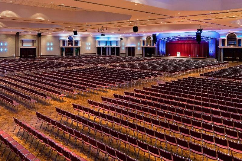 Sheraton Greensboro at Four Seasons image