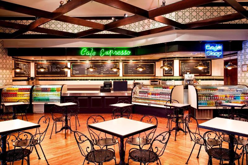 Sheraton Greensboro at Four Seasons image