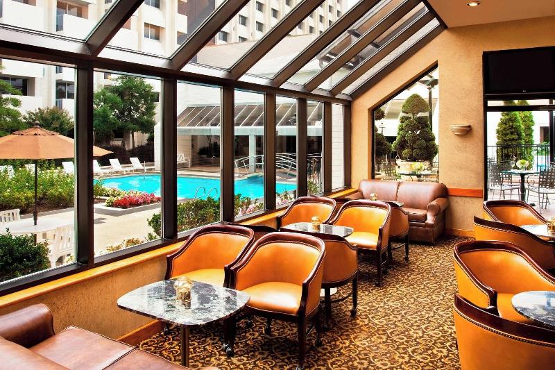 Sheraton Greensboro at Four Seasons image
