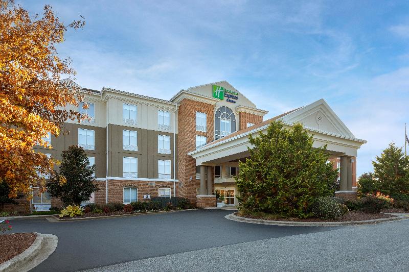 Holiday Inn Express Hotel & Suites Greensboro - Ai image
