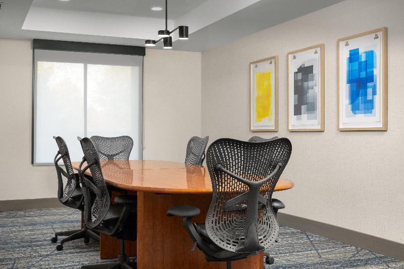 Holiday Inn Express Hotel & Suites Greensboro - Ai image