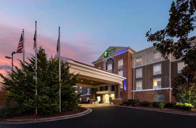 Holiday Inn Express Hotel & Suites Greensboro - Ai image