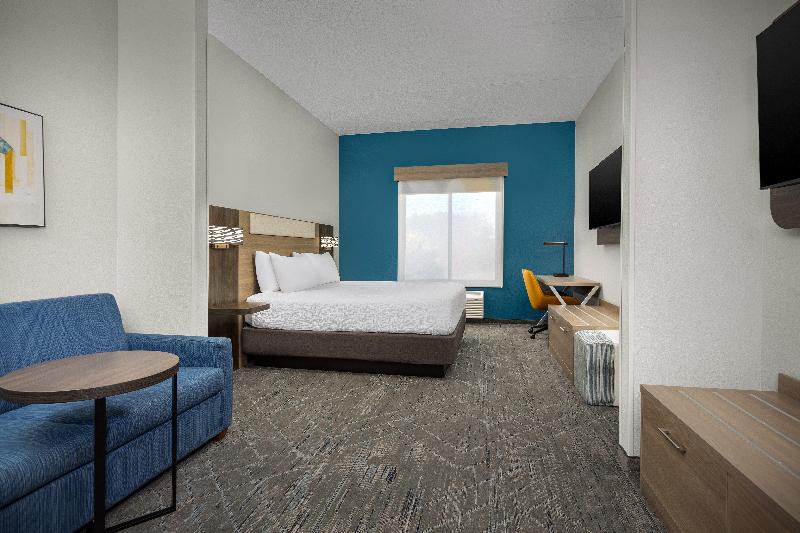 Holiday Inn Express Hotel & Suites Greensboro - Ai image